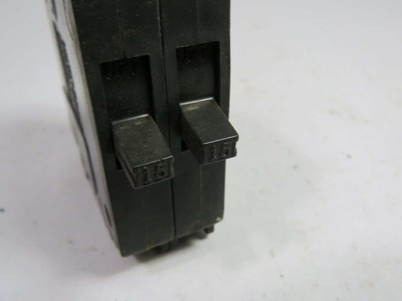 ITE EQT-215 Circuit Breaker 15A 240VAC 2-Pole USED