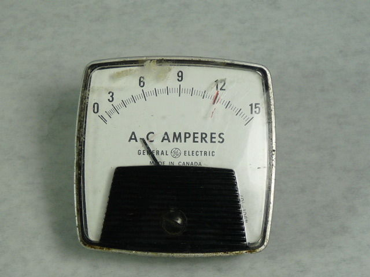 General Electric 4901-107 AC Panel Meter 0-15 Amperes USED
