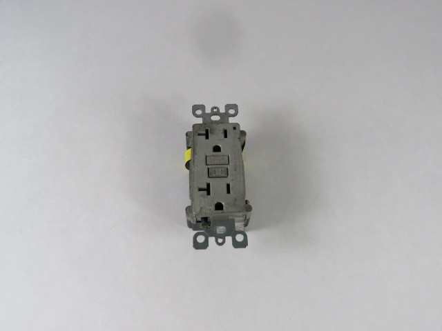 Leviton M7899-I Duplex Receptacle 20A 125V 60Hz 2P USED
