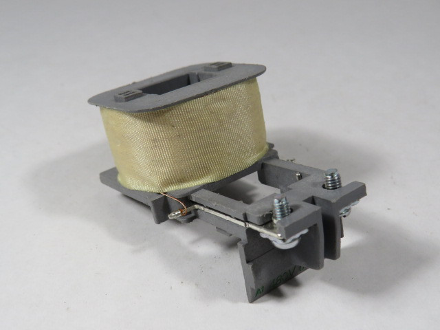 LS Industrial Systems GMC-9-40-480V AC Contactor Coil 480V 60Hz USED