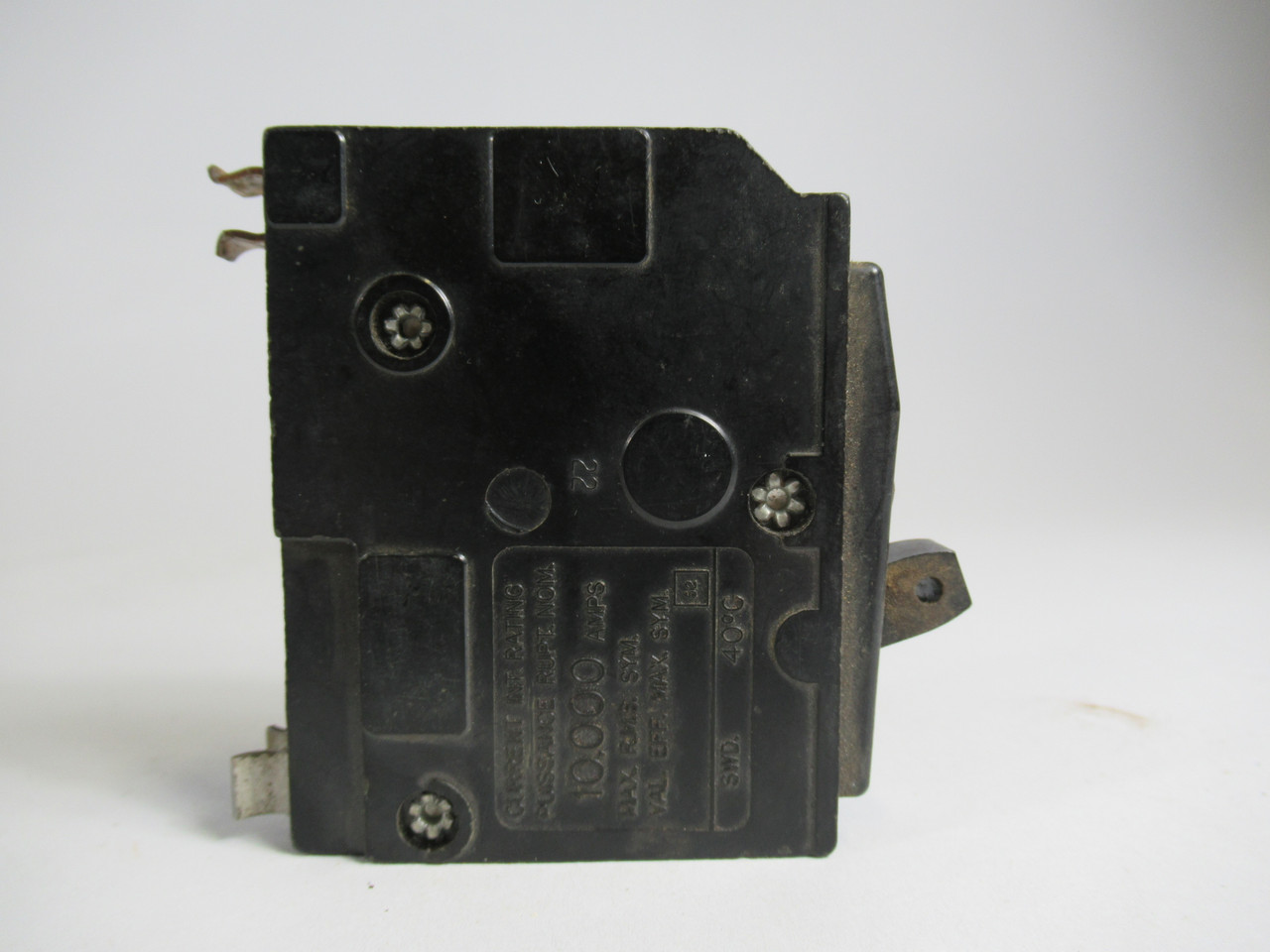 Square D QO115 Circuit Breaker – 15A, 120V, 1-Pole – Type QO – Used, Fully Functional