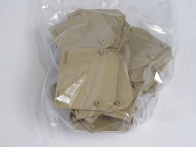 Weidmuller AP-SAK4-10 Terminal Block End Plate Lot of 20 BEIGE USED