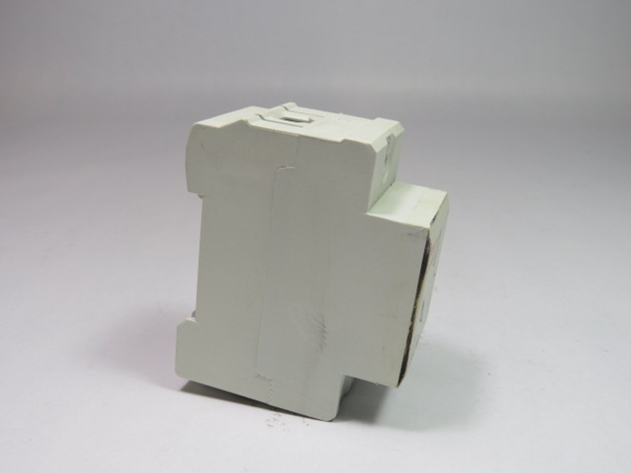 Delixi CDB6X Module Socket 16 Amp 250 Volt 50 Hz USED