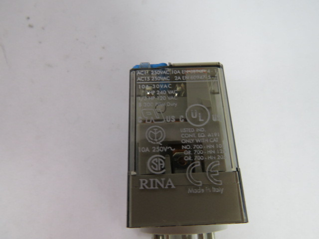 Allen-Bradley 700-HA33Z24-3-4 Series D Plug-In Relay 24VDC Coil 10A ! NEW !