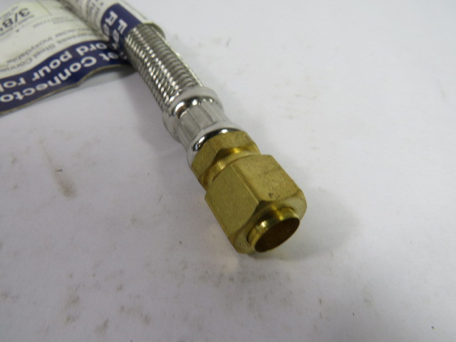 Watts 77002222 Braided Stainless Steel Connector 3/8" Outlet 20" Length ! NEW !