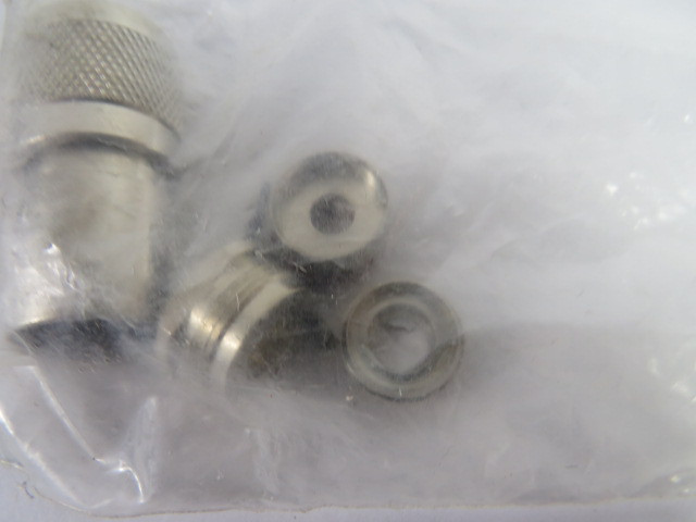 Amphenol 82-5589 Jack Jack Connector w/ Twin Contacts NOP