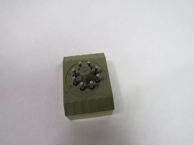 Mulicomat CT2-E20/H Plug-In Timer Connector 2s-12m 90-265VDC 8-Pin USED