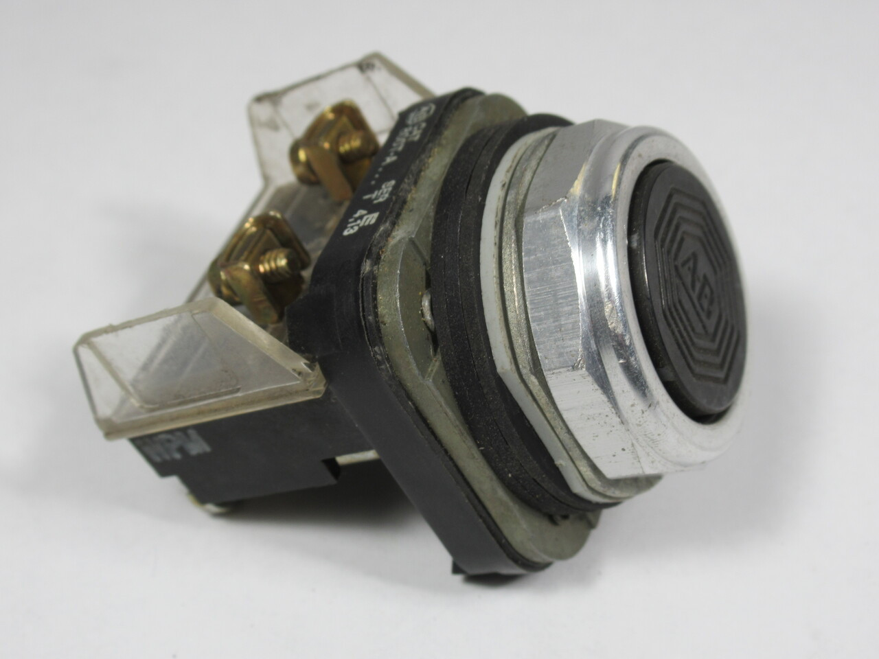 Allen-Bradley 800T-A2D4 Series T Push Button Black Flush Head 1NCLB USED