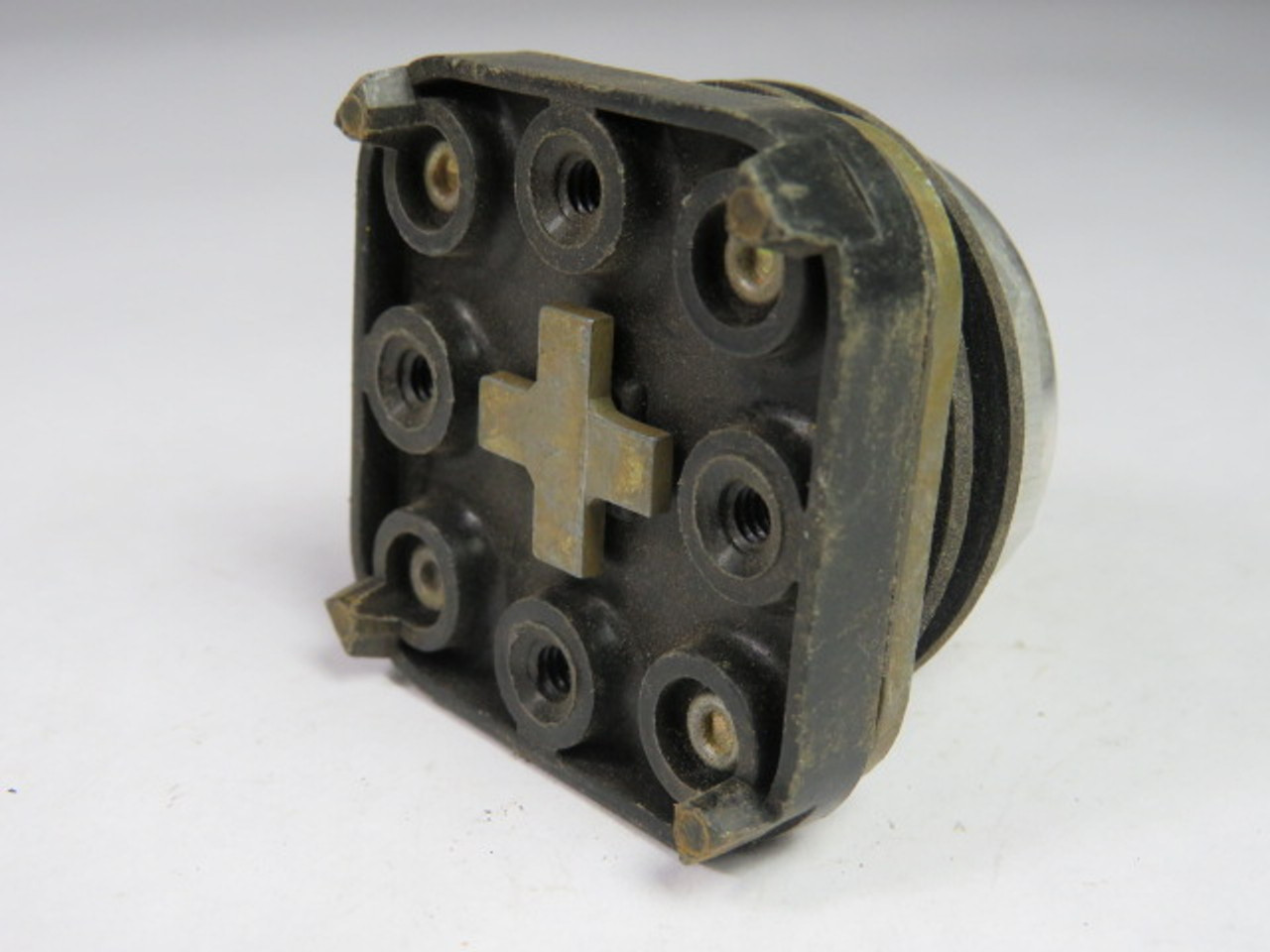 Allen-Bradley 800T-A9 Push Button Yellow Flush Head No Contacts USED