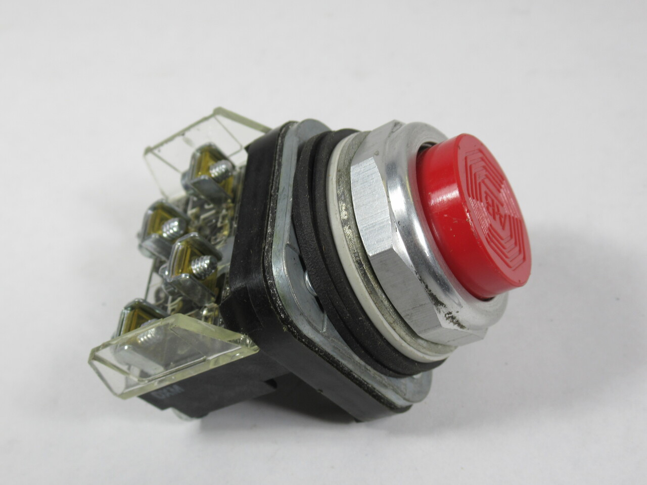 Allen-Bradley 800T-B6A Series T Push Button Red Extended Head 1NO 1NC USED