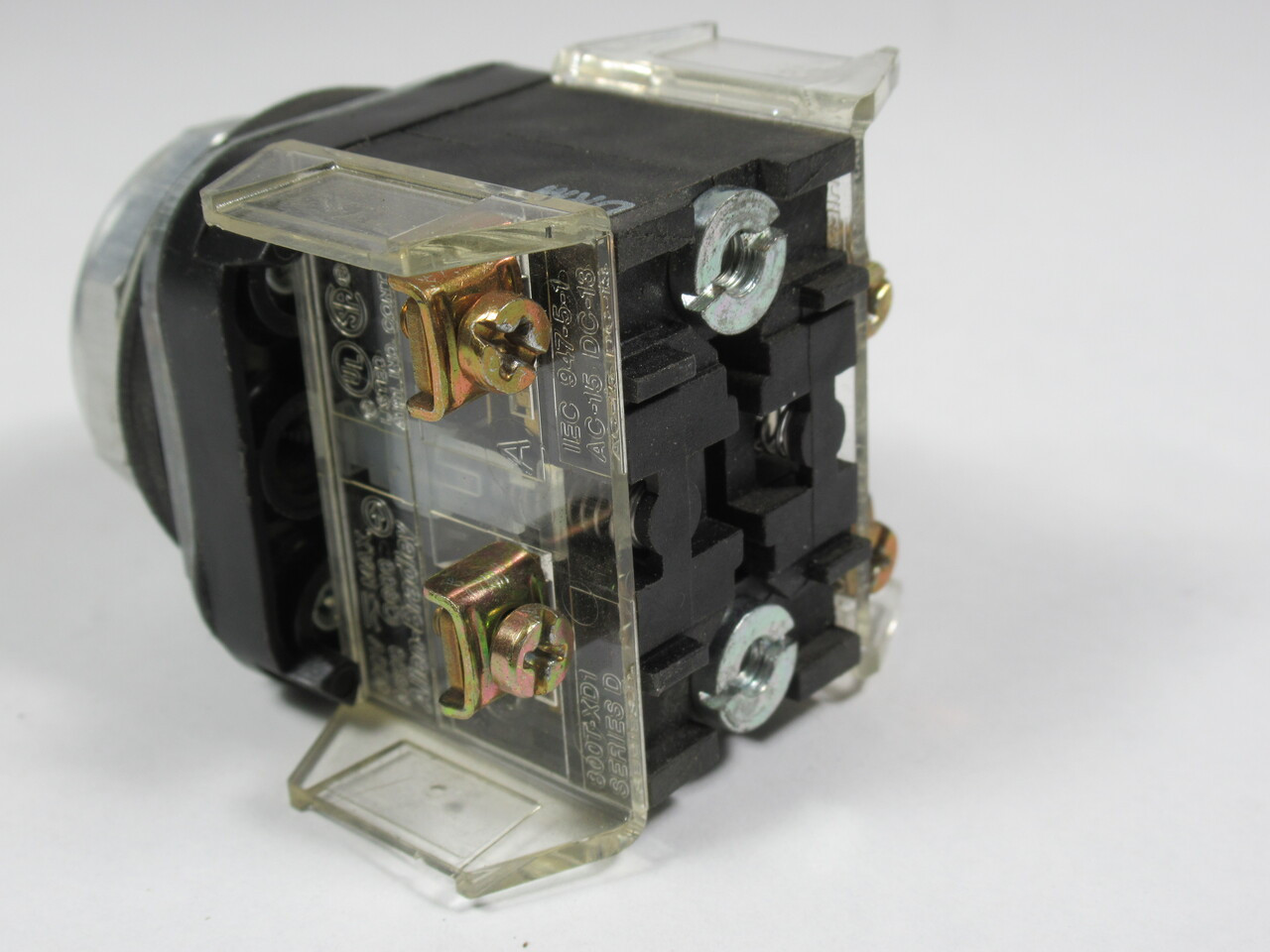 Allen-Bradley 800T-A2A2 Series T Push Button Black Flush Head 2NO USED