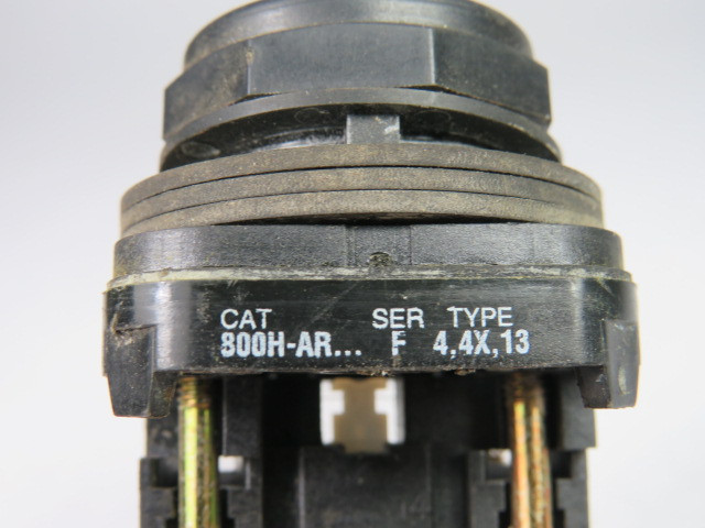 Allen-Bradley 800H-AR2A Series F Push Button Black Flush Head 1NO 1NC USED