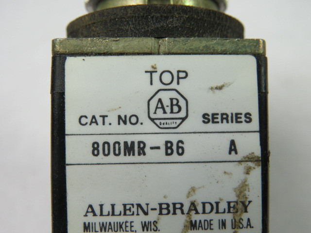 Allen-Bradley 800MR-B2AS IEC Push Button Black Extended Head 1NO 1NC USED