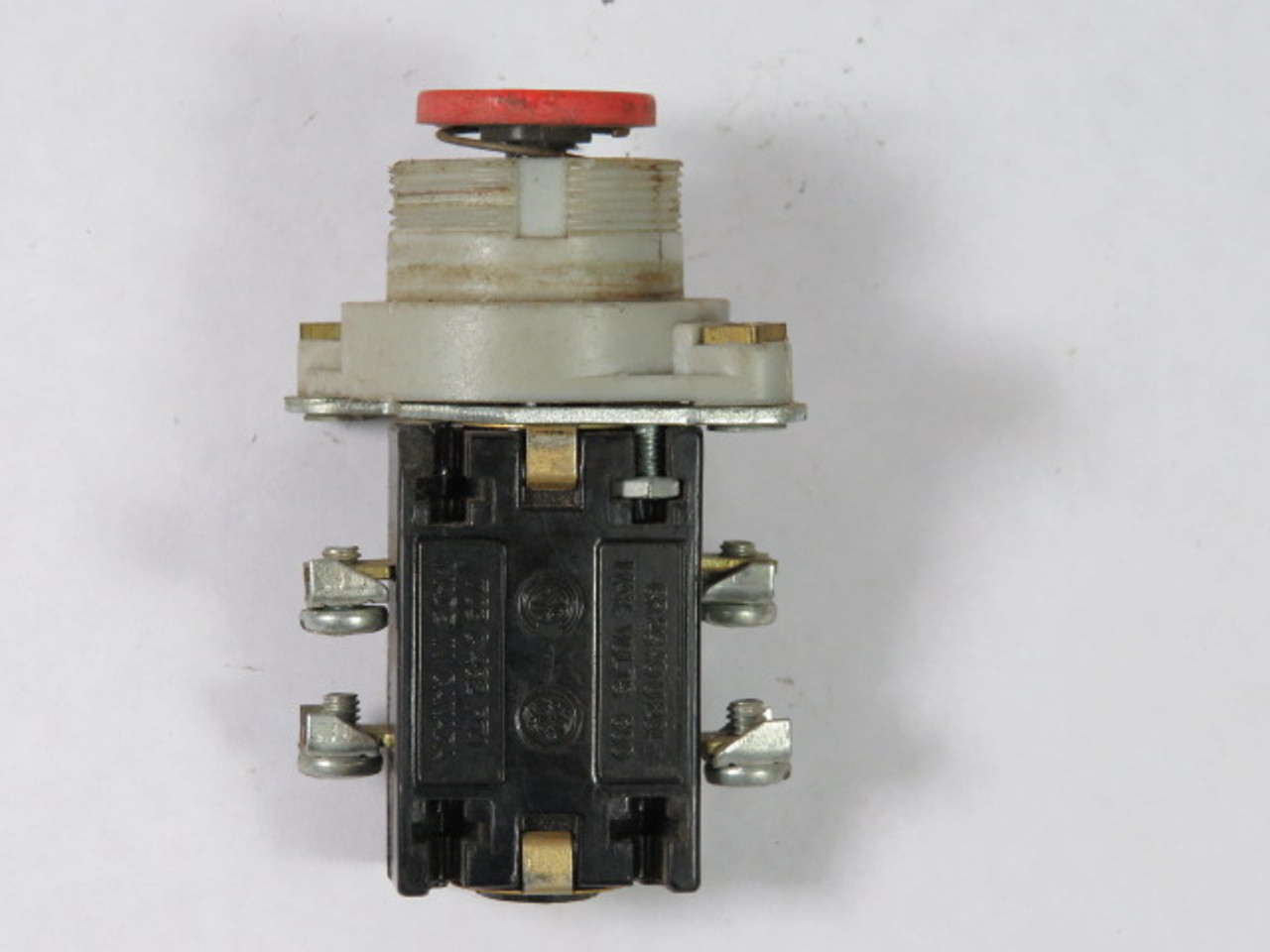 General Electric CR2940UA402C Push Button 1NO 1NC Red Standard Button USED