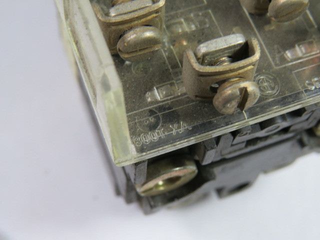 Allen-Bradley 800T-PT16 Series N Push-to-Test Pilot Light 120VAC No Lens USED