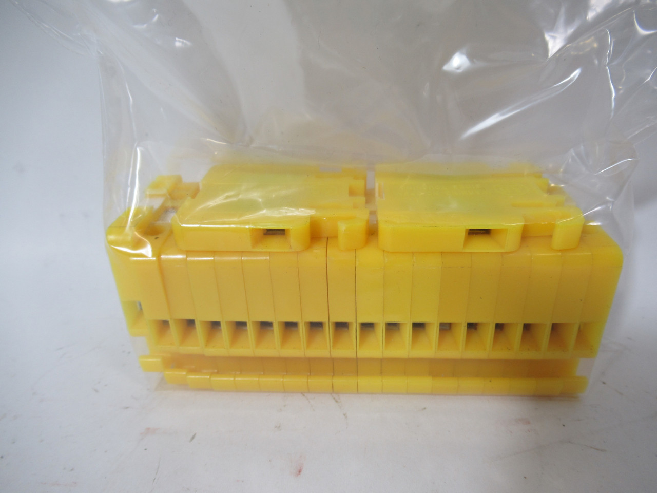 Allen-Bradley 1492-H1Y Terminal Block Lot of 20 YELLOW USED