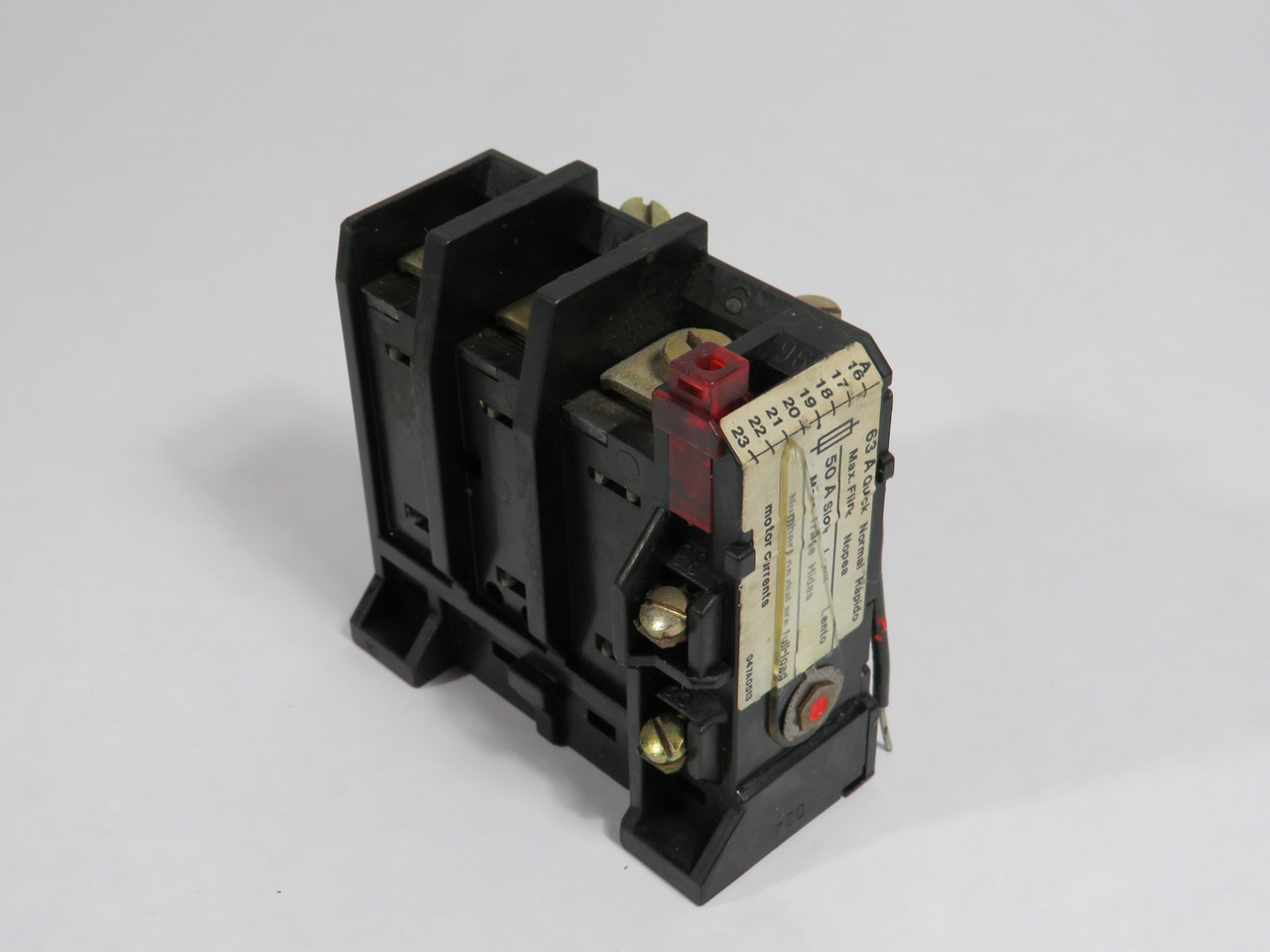 Danfoss 047L1013 T-80 Overload Relay 16-23A MISSING CONTACT SCREW USED