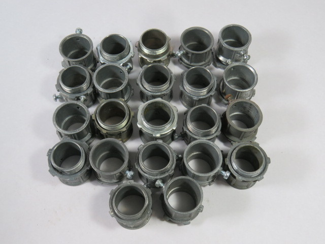 Sigma Electric 02-5532 1" Connector Set Screw Conduit Fitting Lot Of 22 ! NOP !