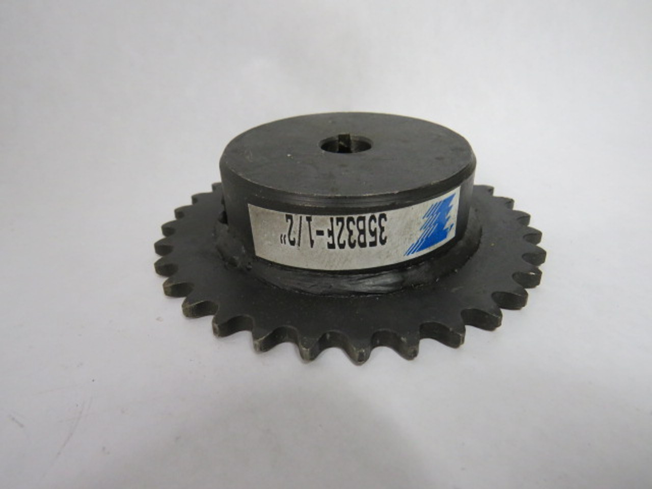 Tsubaki 35B32F-1/2 Roller Chain 1/2" Bore 32T 35 Chain 0.375" Pitch USED