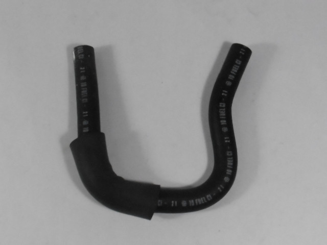 Toyota 23274-17050 No.3 Fuel Hose USED