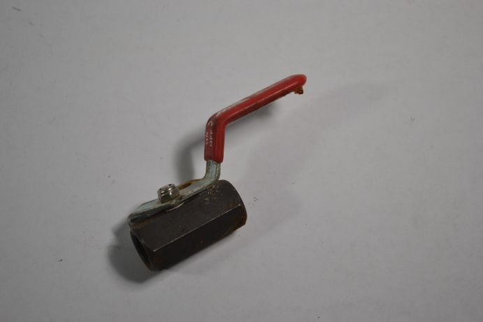 M.A. Stewart & Sons DR-1-1/4 Ball Valve 1/4" 2000 WOG USED