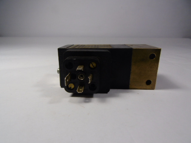 Bailey & Mackey 815 Birmingham England Pressure Switch USED