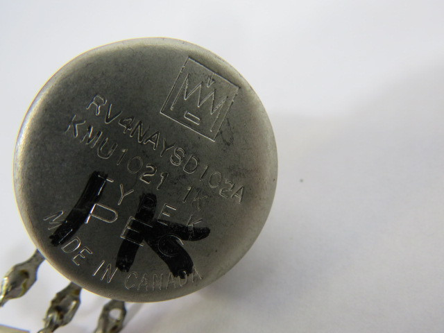 PEC RV4NAYSD102A KMU1021 Type K Potentiometer 1kOhms  USED
