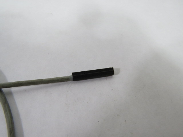 Festo 173212 SME-10-LED-24 Reed Proximity Switch for C-Slot 24VDC 100mA USED