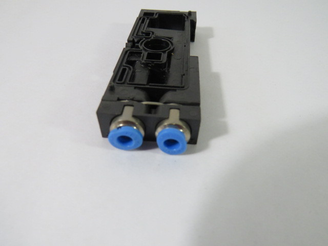 Festo CPA10-AW (174354) Sub-Base for Solenoid Valve USED