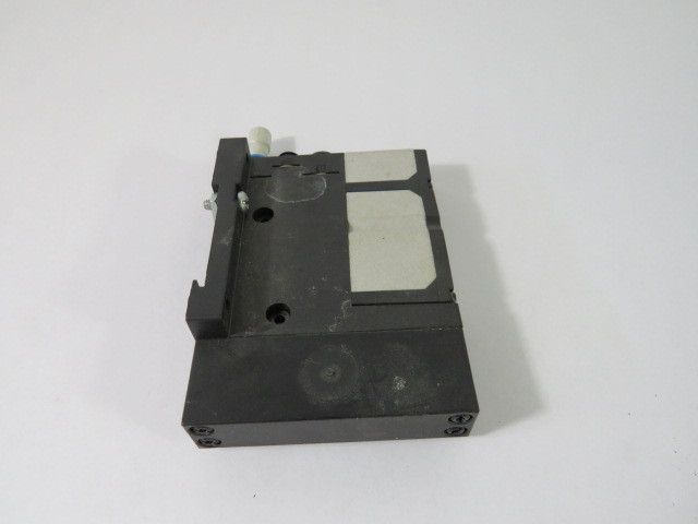 Festo 174357 CPA10-EPR w/ CPA10-EV-EP (173507) Manifold End Plate USED