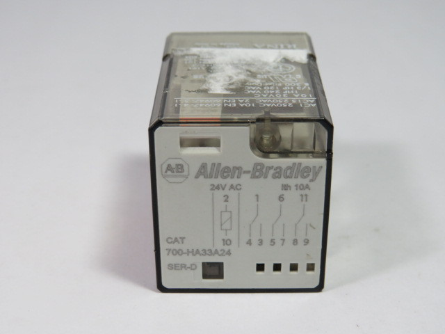 Allen-Bradley 700-HA33A24 Tube Base Relay 24VAC Series D USED