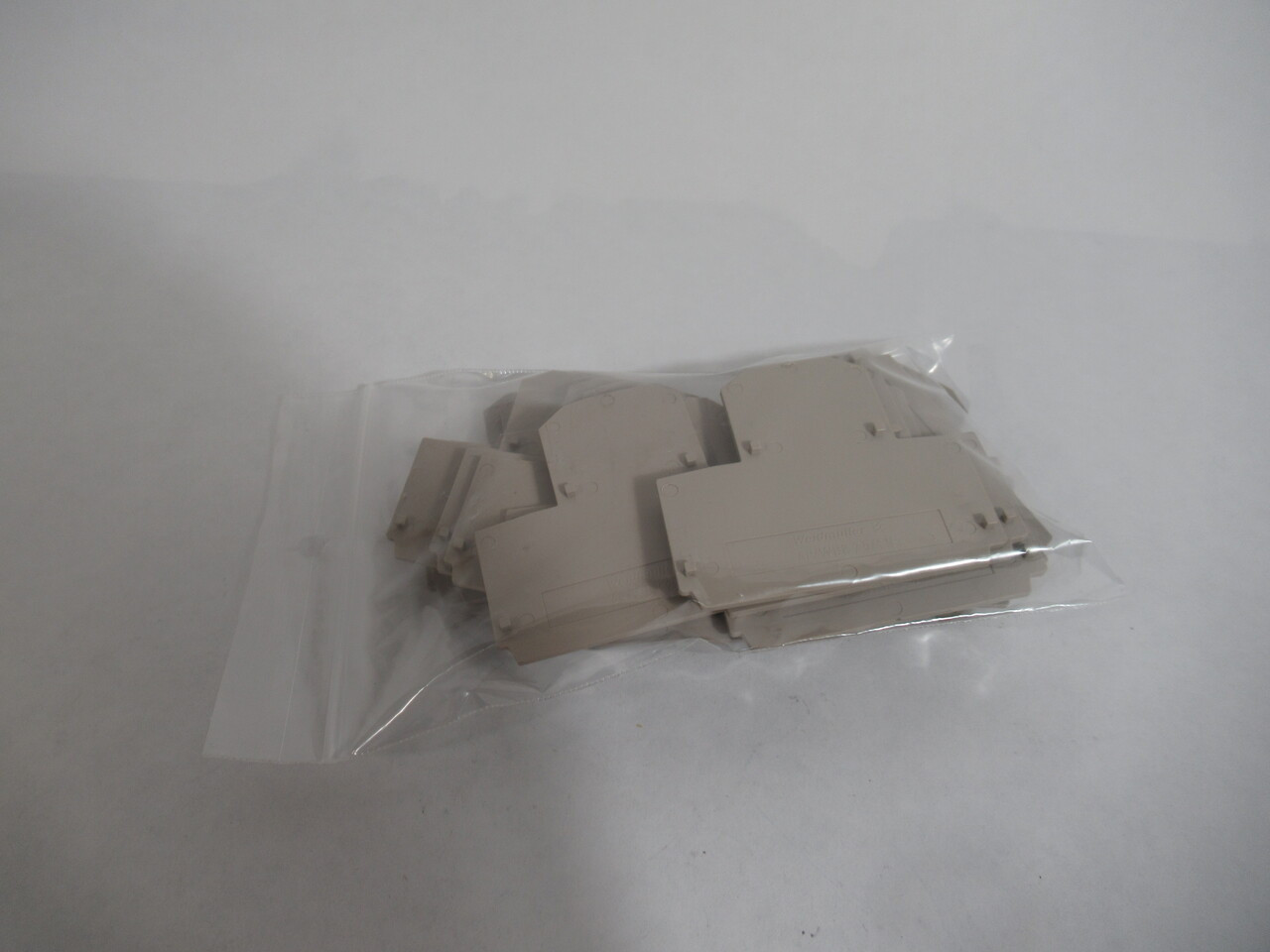 Weidmuller AP/WDK-2.5/4N Terminal Block End Plate Lot of 20 BEIGE USED