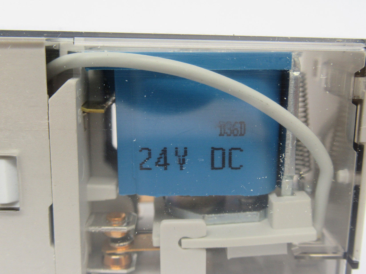 Allen-Bradley 700-HA32Z24 Series D 8 Pin Relay 24VDC ! NEW !