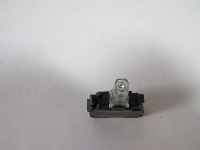 Schneider Electric ZBV-M4 Contact Block w/ Light Module 230V 14mA USED
