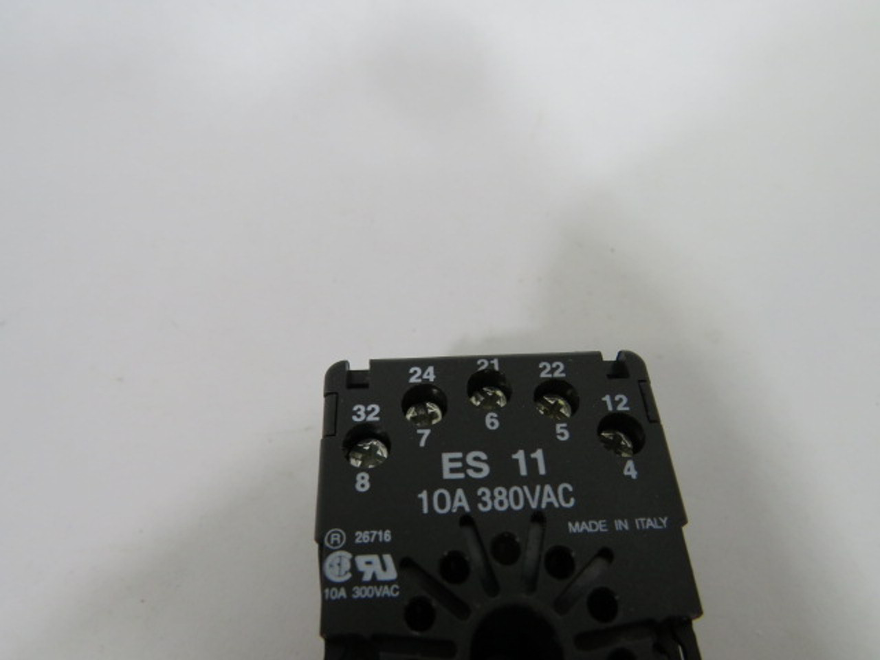 Custom Connector ES-11 Relay Socket 10A 380VAC 11-Pin USED