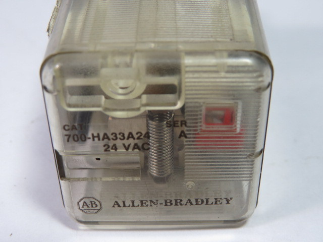 Allen-Bradley 700-HA33A24 Relay 24VAC 10A Series A USED