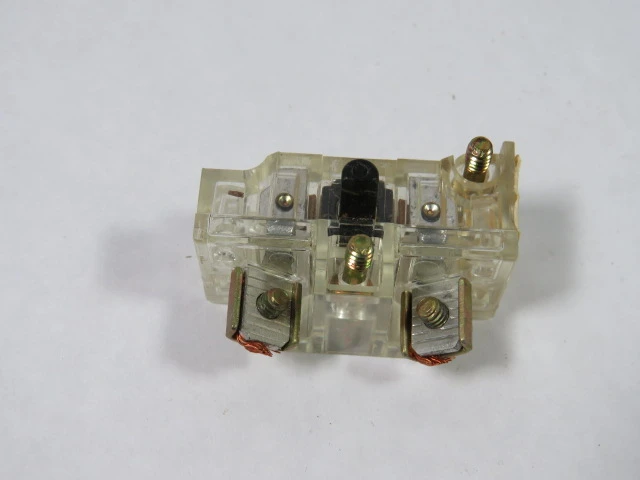 Square D 9001-KA3 30mm Contact Block 1NC 600V USED