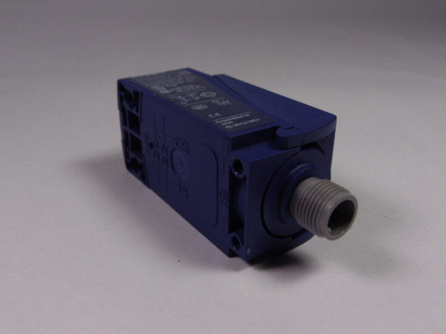 Telemecanique ZCP-21M12 Limit Switch 24VAC 4A ! NOP !