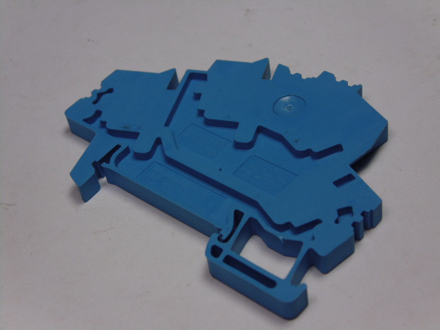 Weidmuller ZDK-2.5-2-BL Terminal Block BLUE Lot of 16 USED