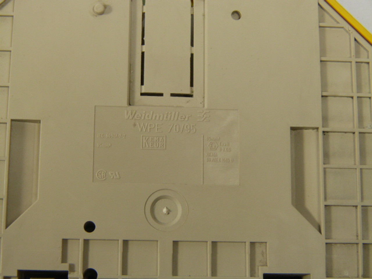 Weidmuller WPE70/95 Terminal BLock 1000V 95MM USED