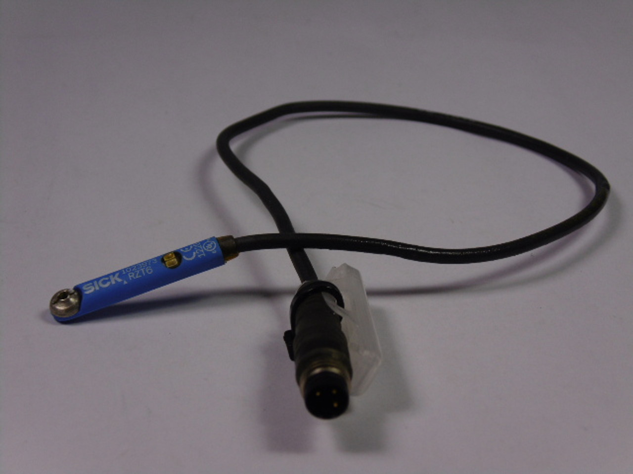 Sick 1023973 RZT6-03ZRS-KP0 Magnetic Cylinder Sensor USED