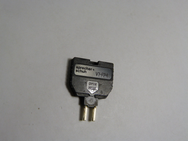 Sprecher + Schuh V7-FP4 Terminal Fuse Plug W/O Indicator USED
