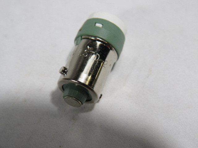 IDEC LSTD-2G Pilot Light LED Bulb BA9S Base 24VAC/DC 10/11mA Lot of 10 USED