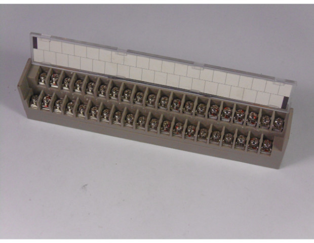 Togi PCN1T40 Terminal Block 40 Pin ! NOP !