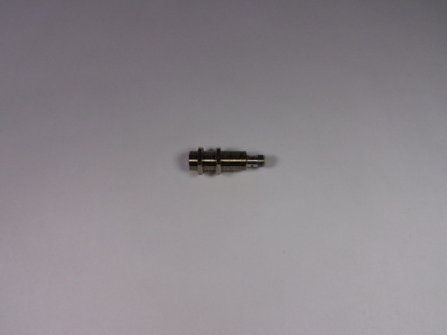 Pepperl+Fuchs NBB8-18GM50-E2-V1 Inductive Sensor 10-30VDC USED
