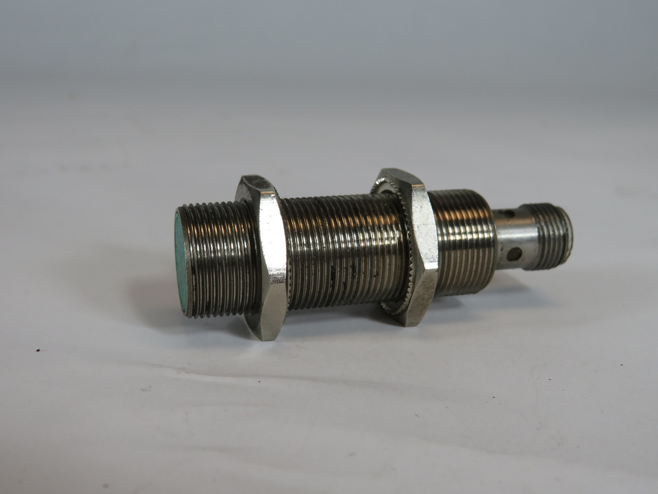 Pepperl+Fuchs NBB5-18GM50-E2-V1 Proximity Switch 10-30VDC 200mA USED