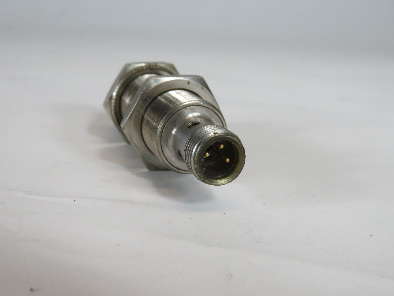 Pepperl+Fuchs NBB5-18GM50-E2-V1 Proximity Switch 10-30VDC 200mA USED