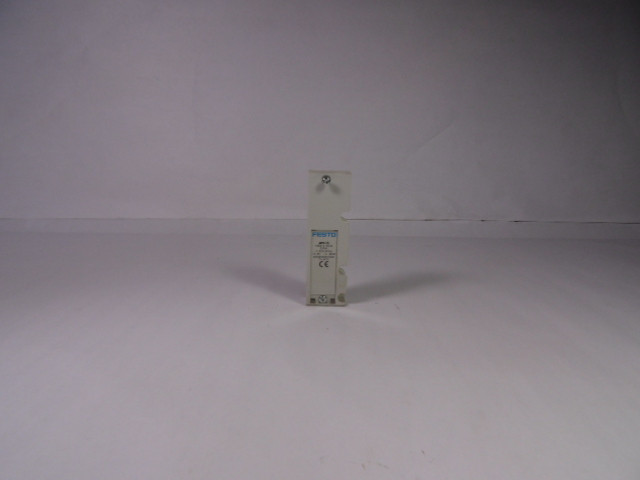 Festo MPA-FB Valve Terminal End Plate 530411 USED