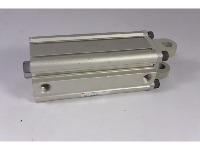 SMC NCQ2D32-75DZ Compact Cylinder ! NOP !