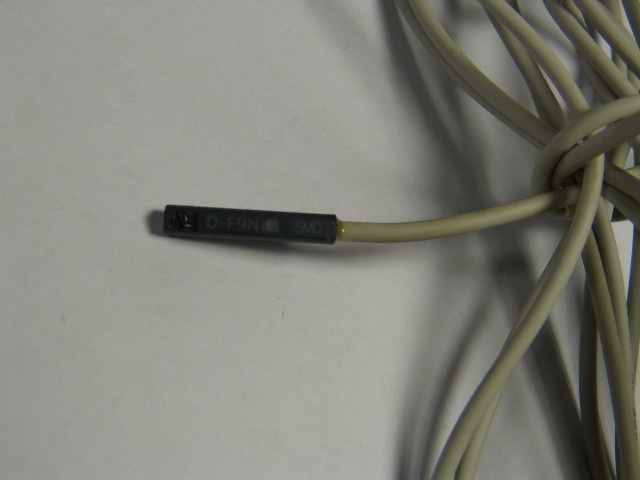 SMC D-F9N Switch Solid State 3Wire NPN 5-28DC Wire 1/2M USED